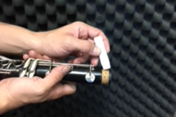 clarinet maintenance 1 apply cork grease