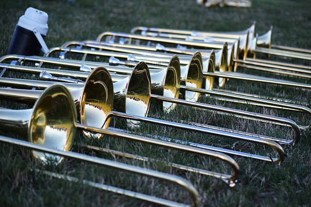 A line of used slide trombone in los angeles